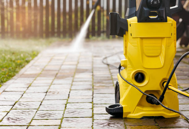 Best Oil Spill Cleanup  in Center Moriches, NY